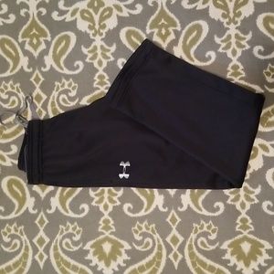 Adult Small Under Armour Cild Gear Pants